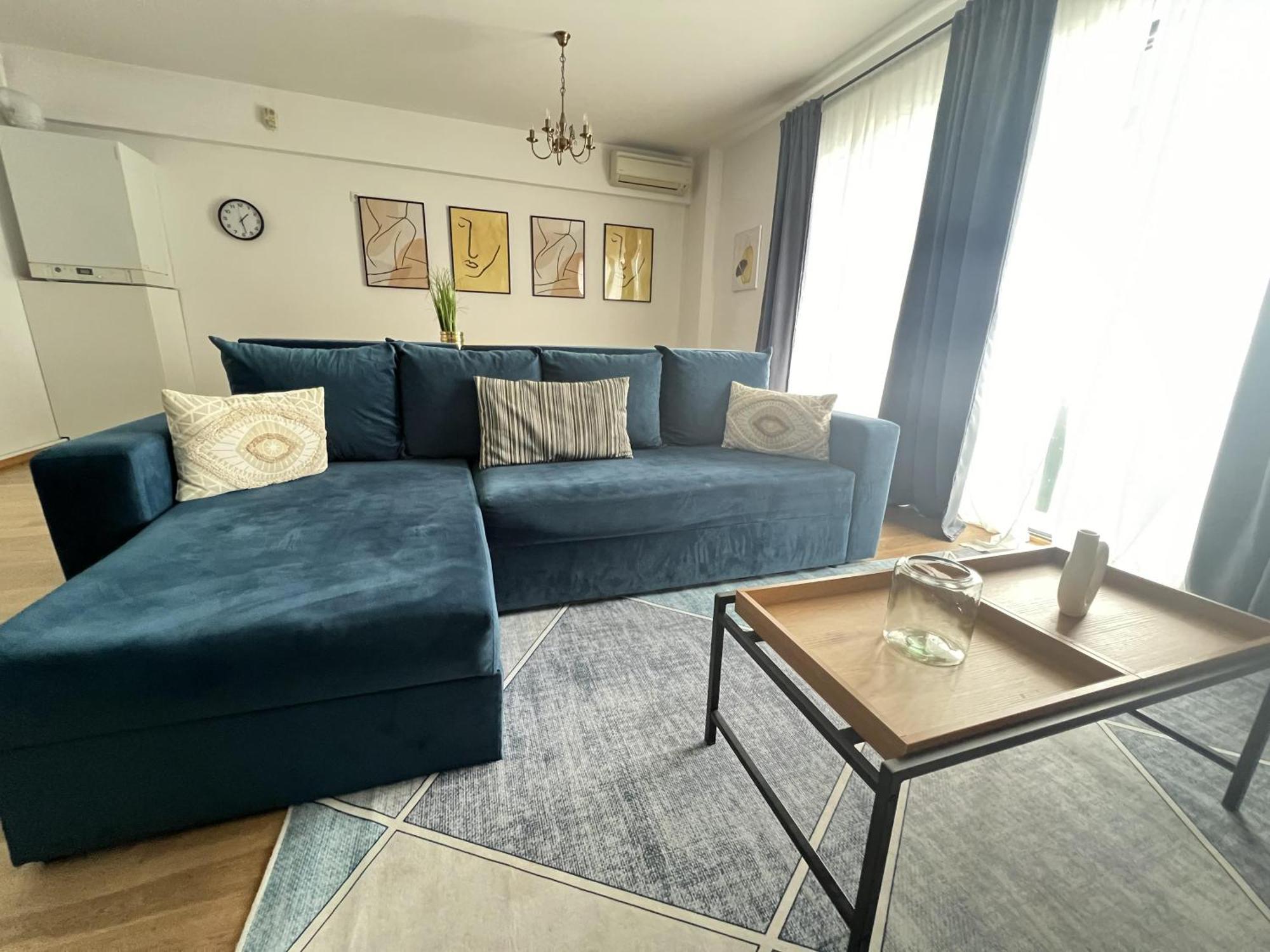 Upground Aparthotel 3*