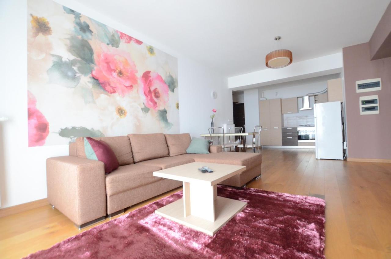 Upground Aparthotel 3*